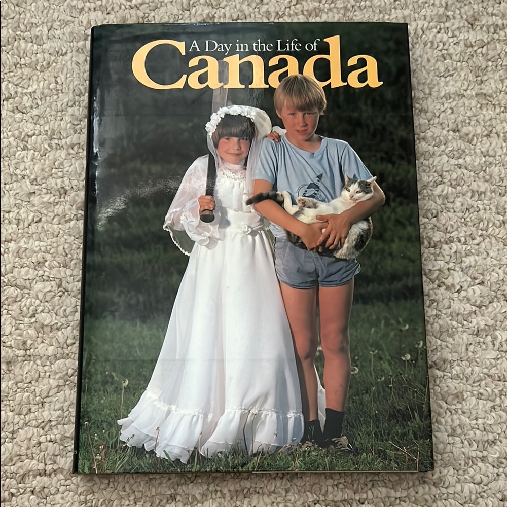 A Day in the Life of Canada Book - Rick Smolan - photography - travel - 🇨🇦